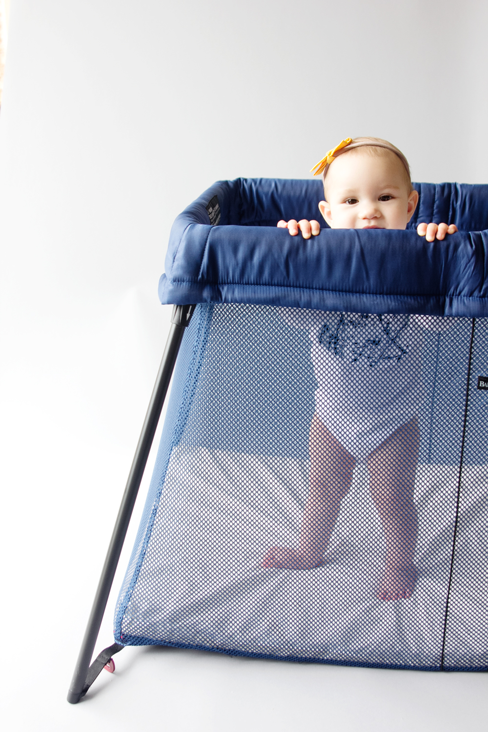 baby bjorn portable crib