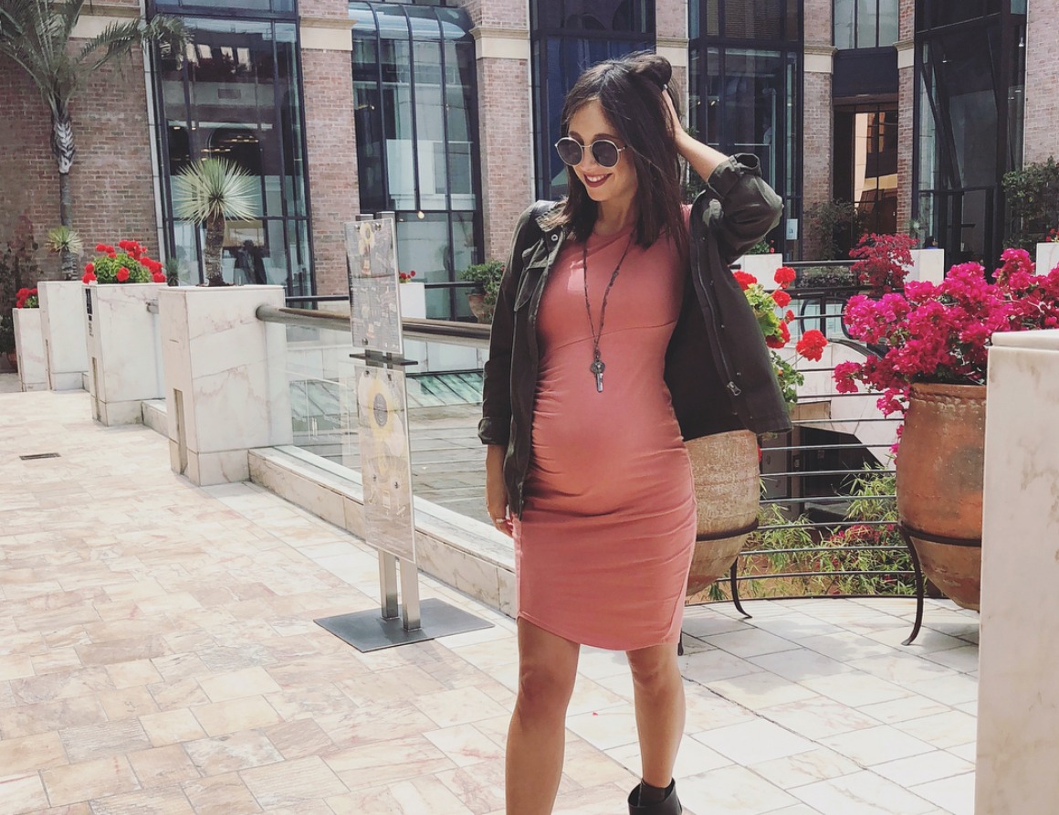 Transitioning Your Maternity Clothing from Summer to Fall with Stowaway Collection