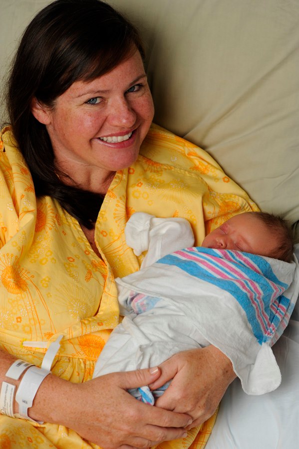 Postpartum Secrets: C-Section Recovery Must-Haves